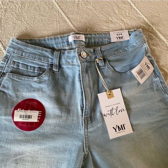 YMI Jeans - Picture 3 of 4